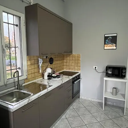 Zeus Appartement Divjake