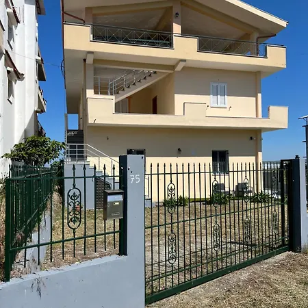 Zeus Appartement *